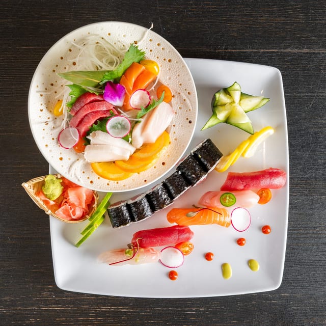 Sushi & Sashimi Combo.