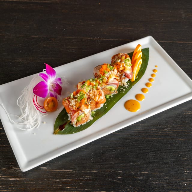 Godzilla Roll.